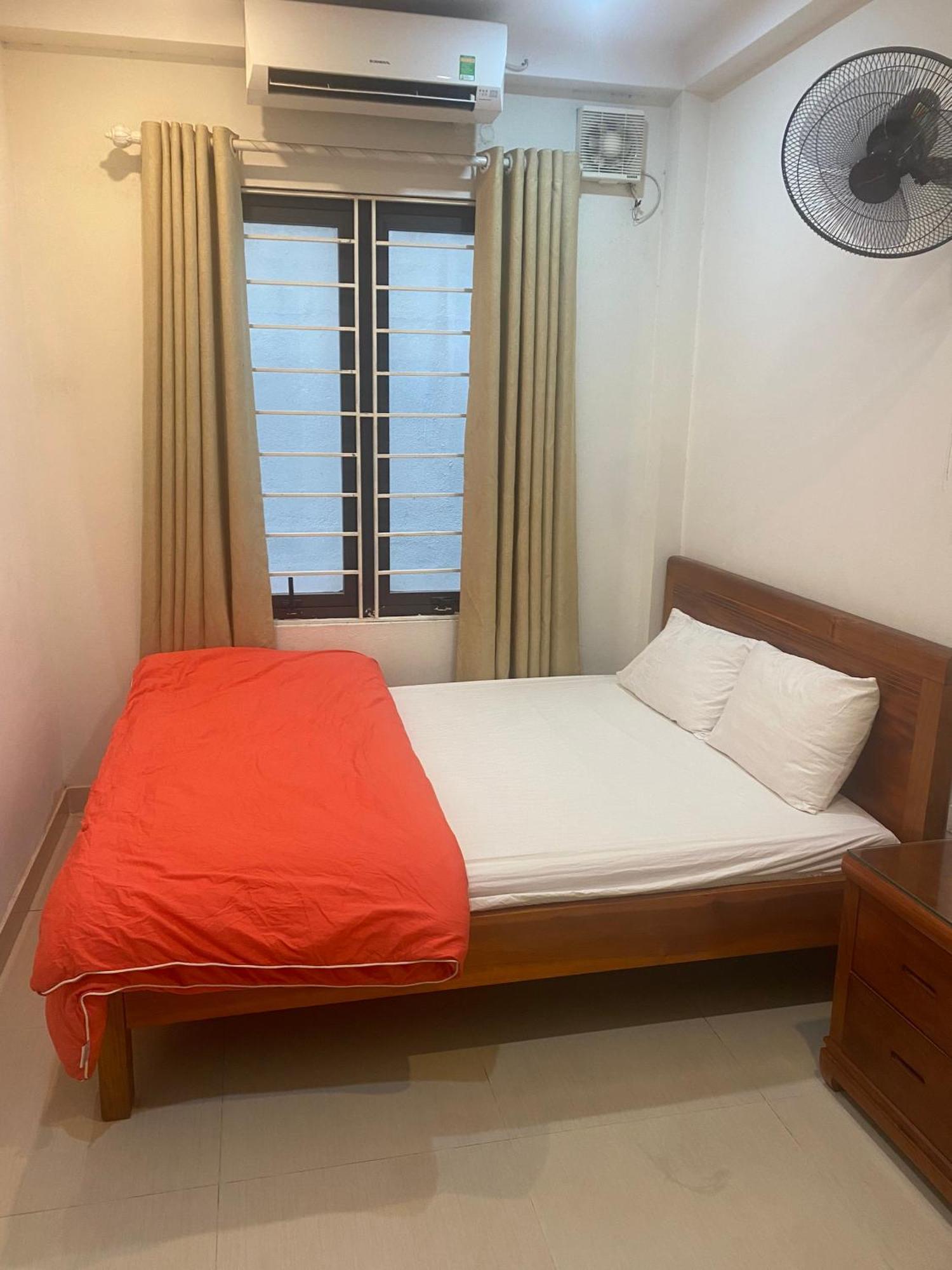 Nam Cuong Motel - Phong Don Co Cua So Thoang Mat Khep Kin - Thang May, Hanoi